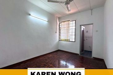 Bandar Laguna Merbok