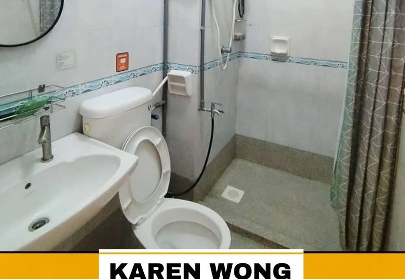 Bandar Laguna Merbok