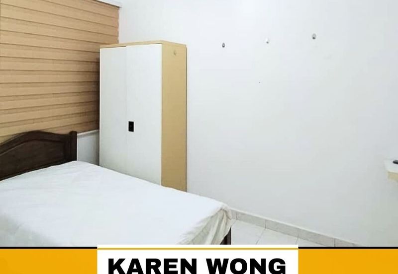 Bandar Laguna Merbok