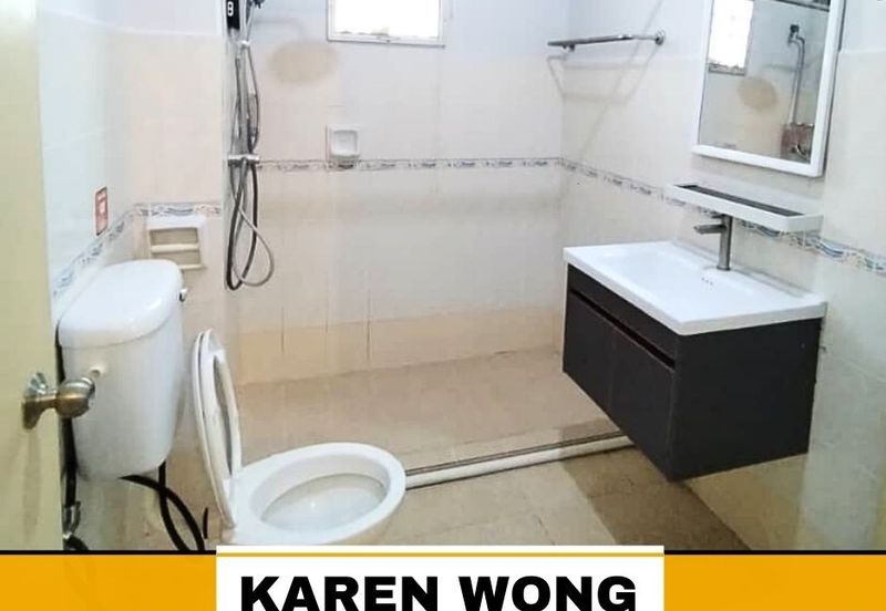 Bandar Laguna Merbok