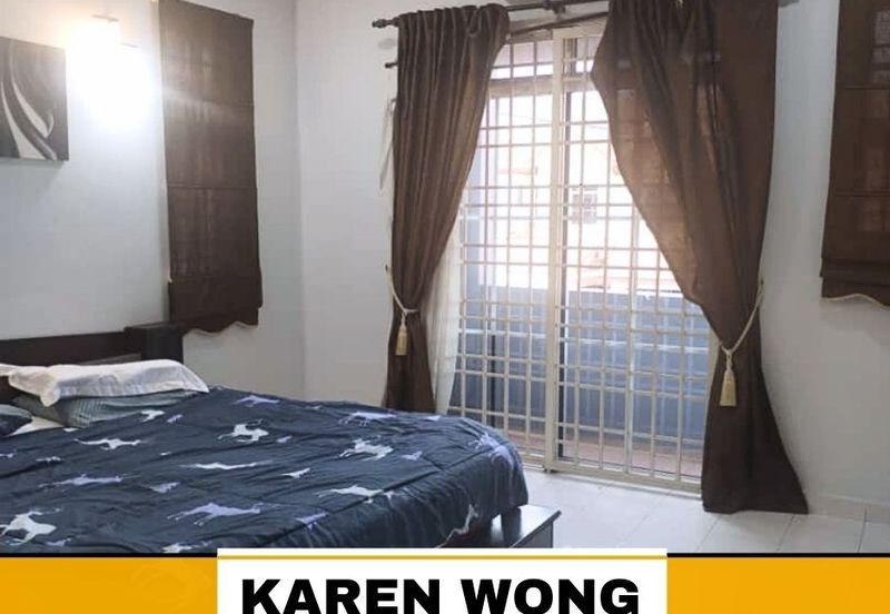 Bandar Laguna Merbok