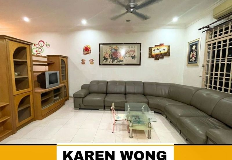 Bandar Laguna Merbok