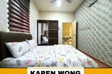 Bandar Laguna Merbok