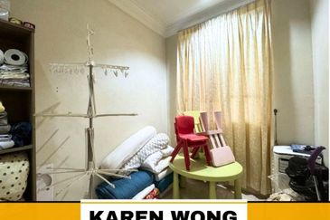 Bandar Laguna Merbok