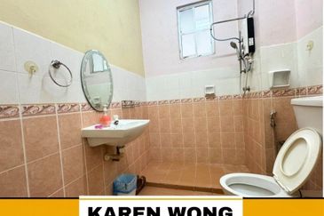 Bandar Laguna Merbok