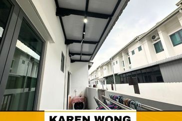 OPEN FACING SALVIA BUKIT BANYAN Partly Furnished 2 Storey Terrace House