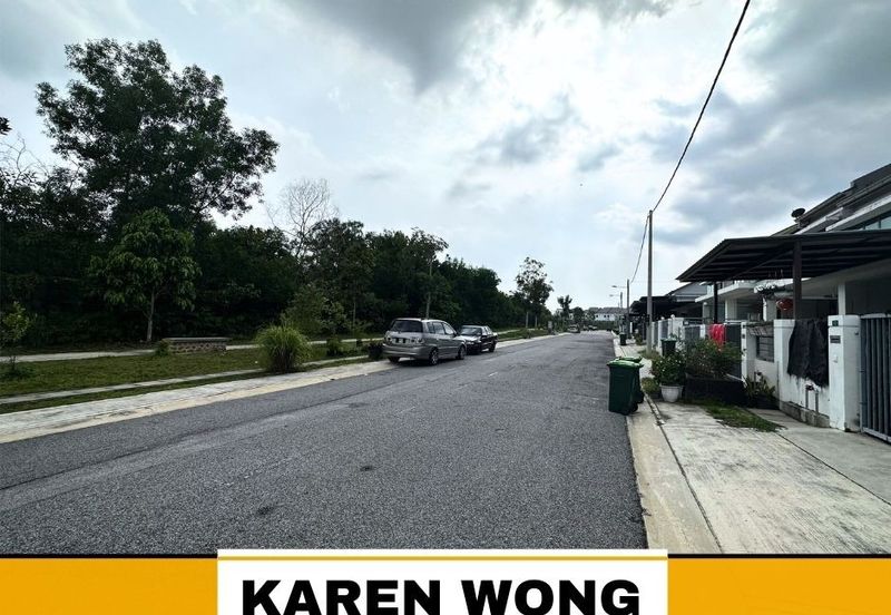 OPEN FACING SALVIA BUKIT BANYAN Partly Furnished 2 Storey Terrace House