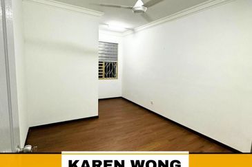 PARTLY FURNISHED AZELIA BUKIT BANYAN Gated & Guarded House for Rent