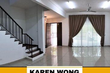 PARTLY FURNISHED AZELIA BUKIT BANYAN Gated & Guarded House for Rent