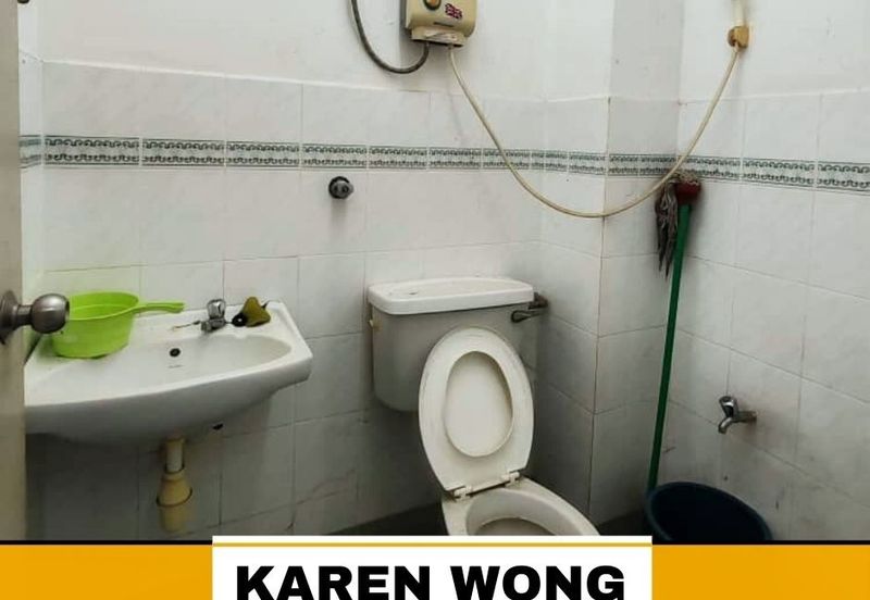 Bandar Laguna Merbok