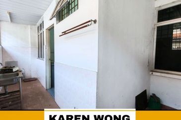 Bandar Laguna Merbok