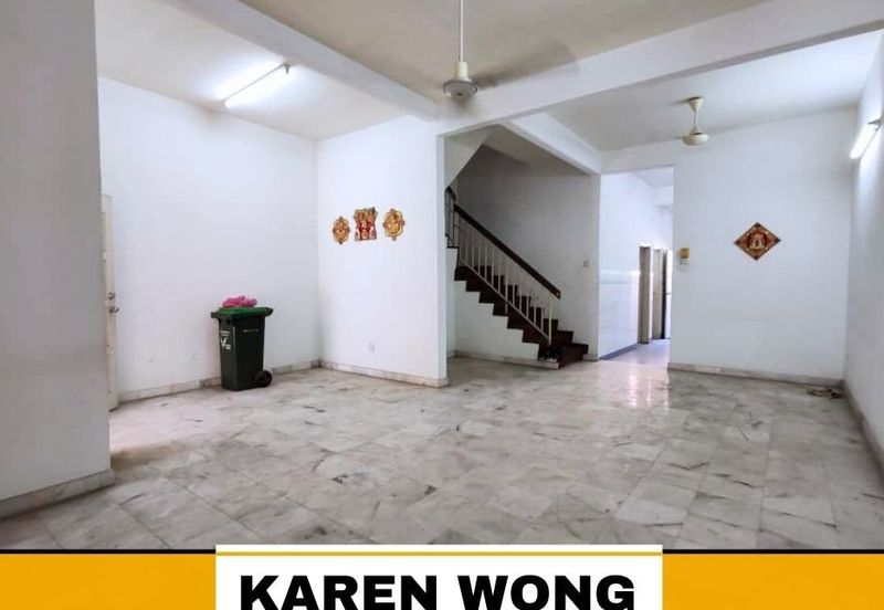 Bandar Laguna Merbok