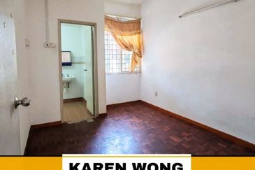 Bandar Laguna Merbok