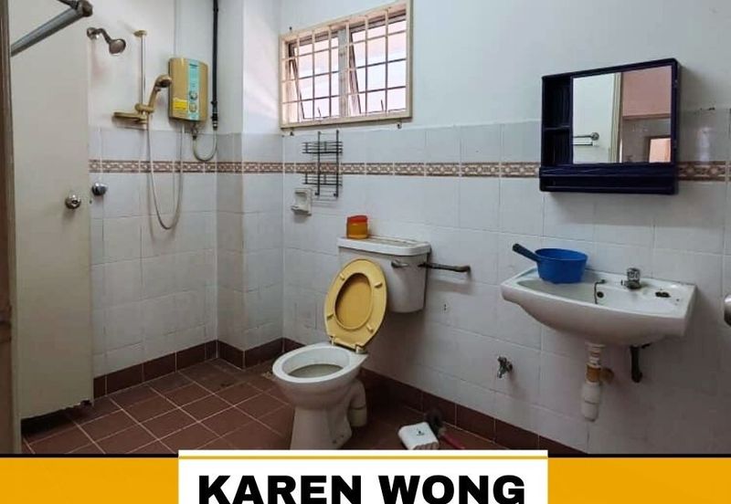 Bandar Laguna Merbok