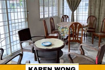 Bandar Laguna Merbok