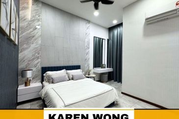 SHOW HOUSE SIERRA PRIME BUKIT BANYAN 2 Storey SEMI DETACHED for Rent