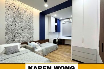 SHOW HOUSE SIERRA PRIME BUKIT BANYAN 2 Storey SEMI DETACHED for Rent