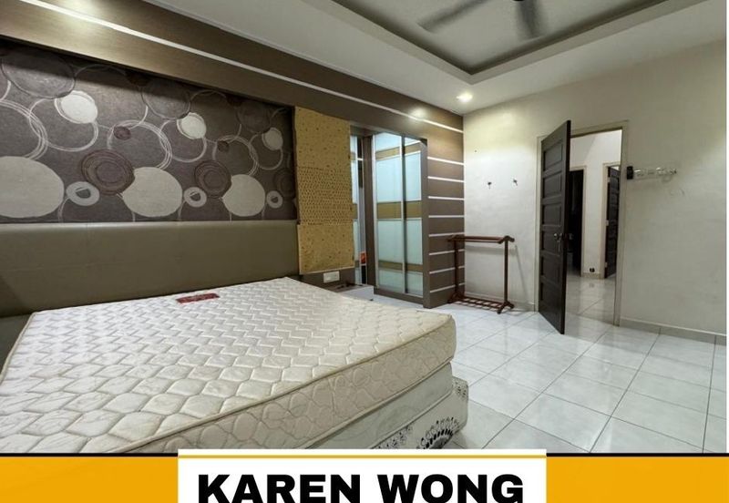 Bandar Laguna Merbok