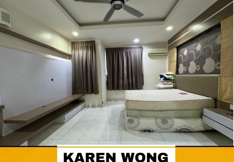 Bandar Laguna Merbok