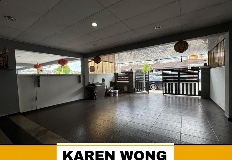 Bandar Laguna Merbok