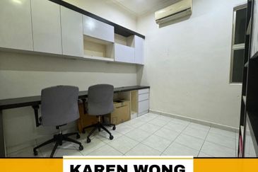 Bandar Laguna Merbok