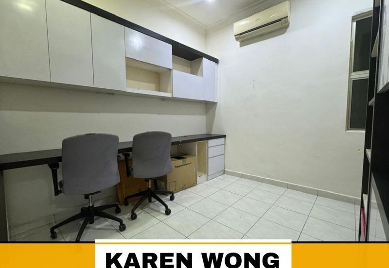 Bandar Laguna Merbok