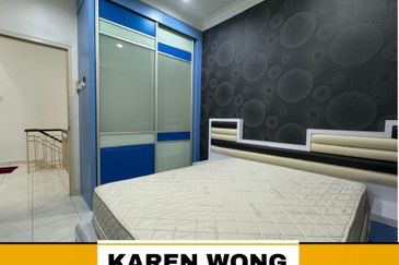 Bandar Laguna Merbok