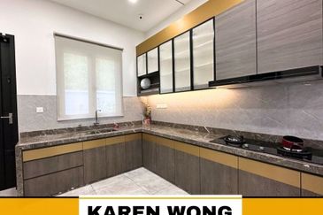 FULLY FURNISHED & RENO SIERRA PRIME BUKIT BANYAN 2 Storey SEMI DETACHED for Sale