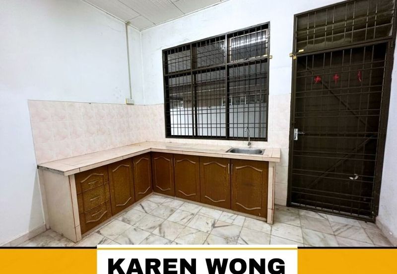 PRIME AREA TAMAN INTAN 1 Storey SEMI DETACHED for Sale