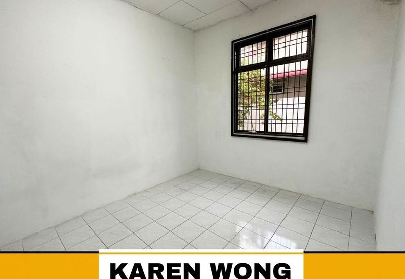 PRIME AREA TAMAN INTAN 1 Storey SEMI DETACHED for Sale