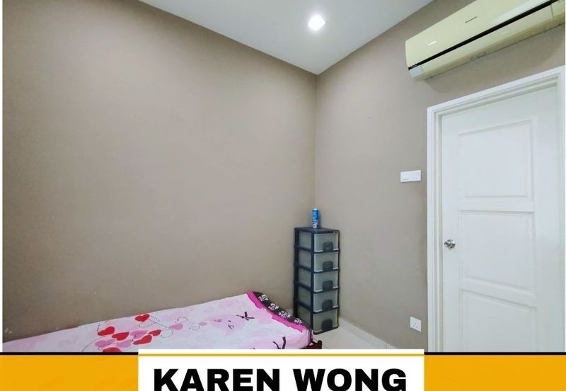 Bandar Laguna Merbok