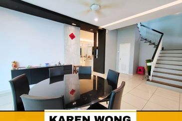 Bandar Laguna Merbok