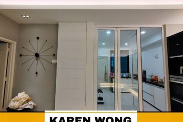 Bandar Laguna Merbok