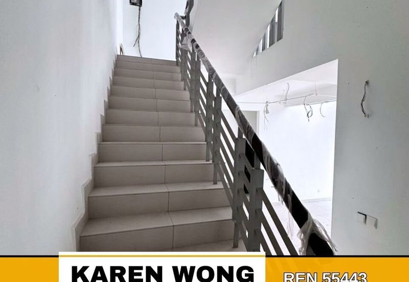 EXTRA LAND LOT 88 PERDANA HEIGHTS 2.5 Storey SEMI DETAHCED