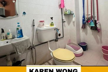 Bandar Laguna Merbok