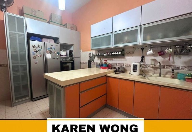 Bandar Laguna Merbok