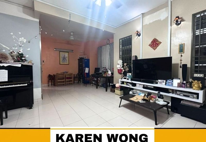 Bandar Laguna Merbok