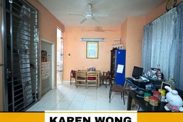 Bandar Laguna Merbok