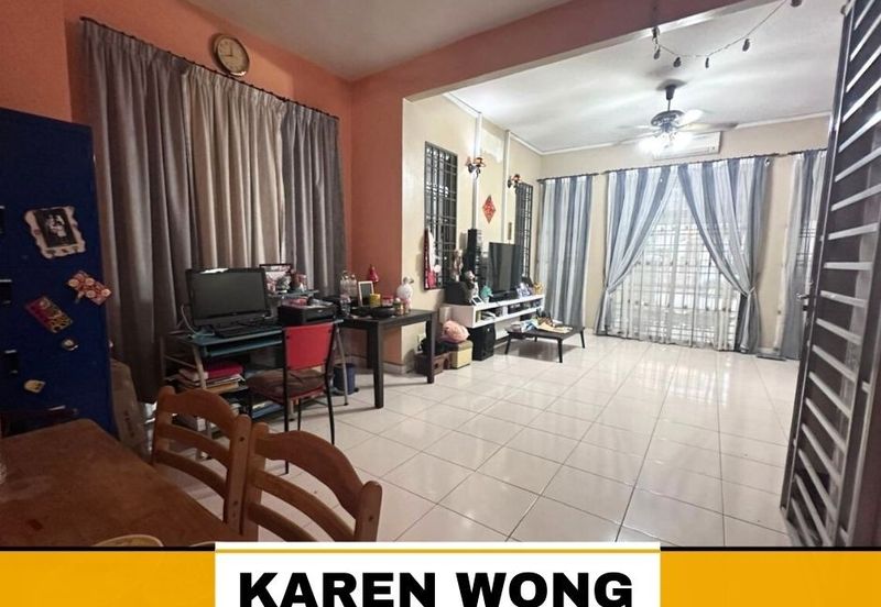 Bandar Laguna Merbok