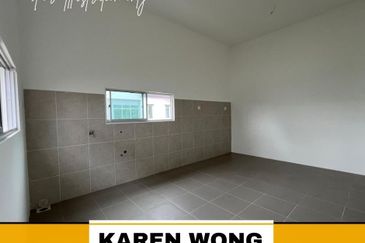 WESTFIELD YARRA PARK BRAND NEW 2 Storey SEMI DETACHED House