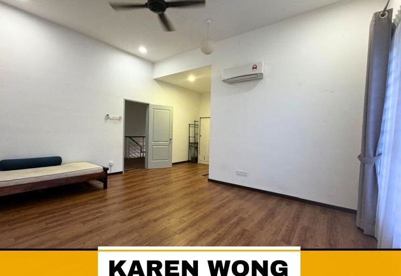 PARTLY FURNISHED AZELIA BUKIT BANYAN Fully Gated & Guarded 2 Storey Terrace for RENT