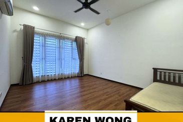 PARTLY FURNISHED AZELIA BUKIT BANYAN Fully Gated & Guarded 2 Storey Terrace for RENT