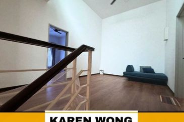 PARTLY FURNISHED AZELIA BUKIT BANYAN Fully Gated & Guarded 2 Storey Terrace for RENT