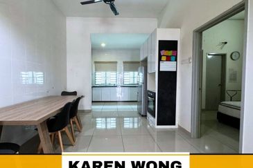 PARTLY FURNISHED AZELIA BUKIT BANYAN Fully Gated & Guarded 2 Storey Terrace for RENT