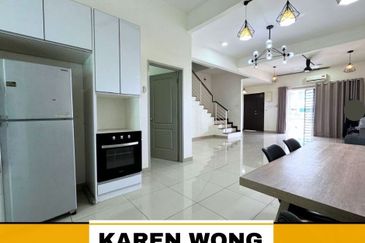 PARTLY FURNISHED AZELIA BUKIT BANYAN Fully Gated & Guarded 2 Storey Terrace for RENT