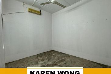 ENDLOT PARTLY FURNISHED TAMAN MUTIARA 1 Storey Terrace House for RENT