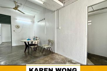 ENDLOT PARTLY FURNISHED TAMAN MUTIARA 1 Storey Terrace House for RENT