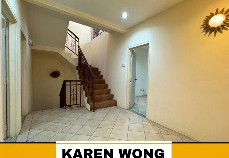 Bandar Laguna Merbok