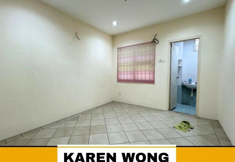 Bandar Laguna Merbok