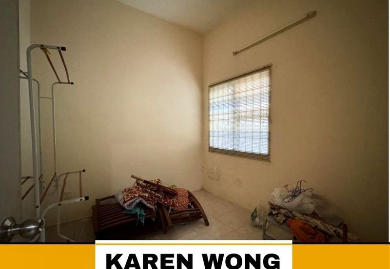 Bandar Laguna Merbok